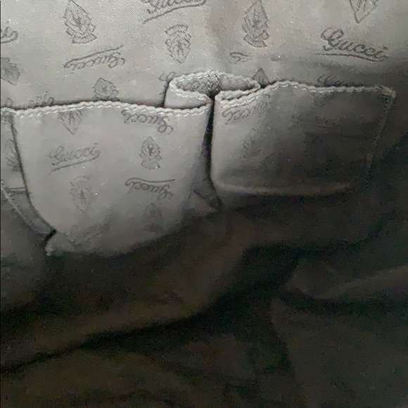 Gucci Hobo bag gently used - Picture 5 of 7